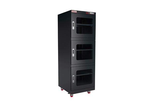C15B-600 Rh Dry Cabinet