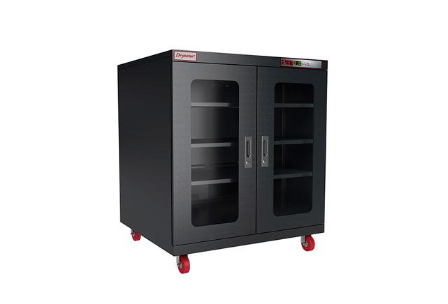 dry cabinet with temperature control
