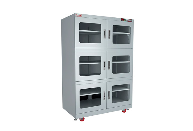 How Do ESD Industrial Drying Cabinets Work?